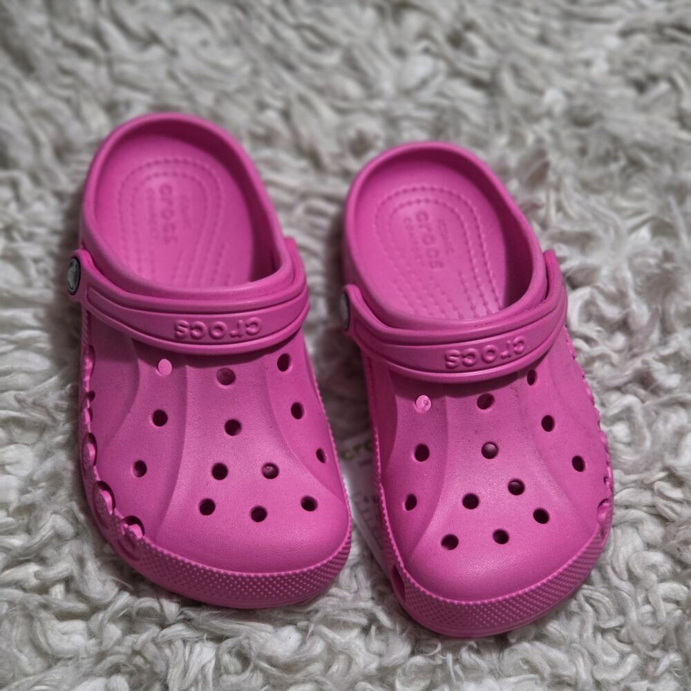 Crocs Classic Neon Highlighter Clogs Slip On Sports Mode Pink Size J2